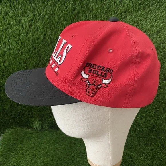 Vintage Chicago Bulls Youngan NBA Officially Licensed Snapback Hat Cap Rare